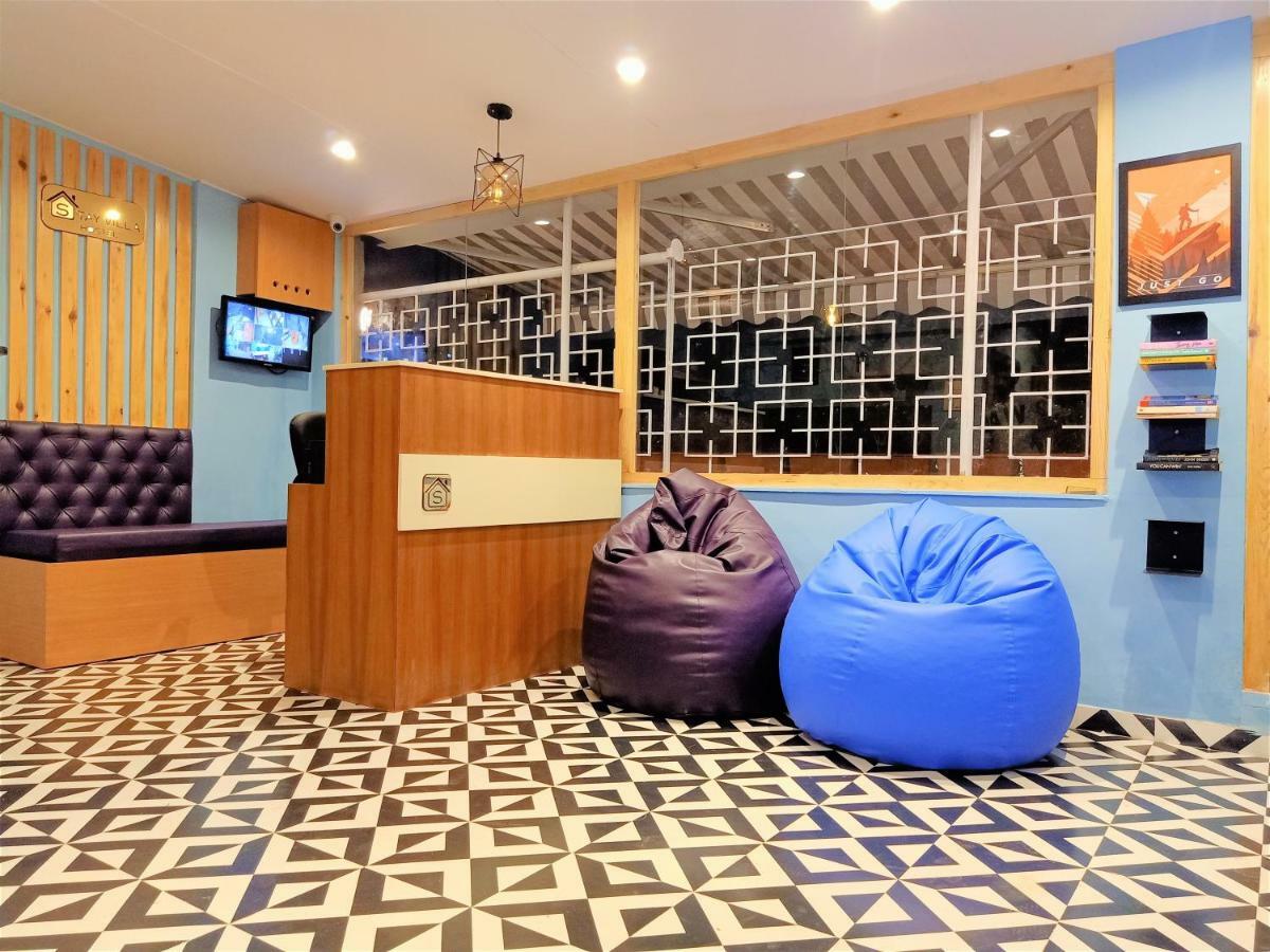 Stay Villa Hostel For Male And Female Mumbai  Buitenkant foto
